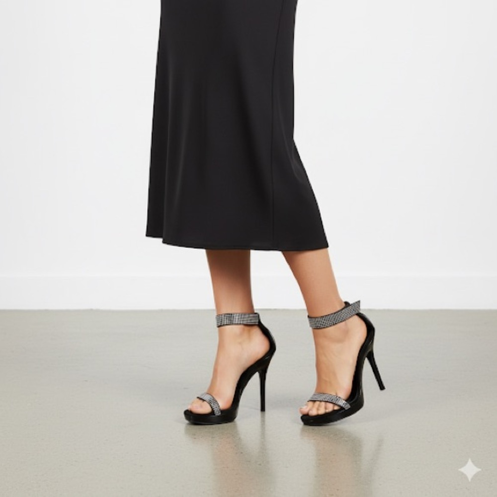 Ellie Women’s Rhinestone Sandals